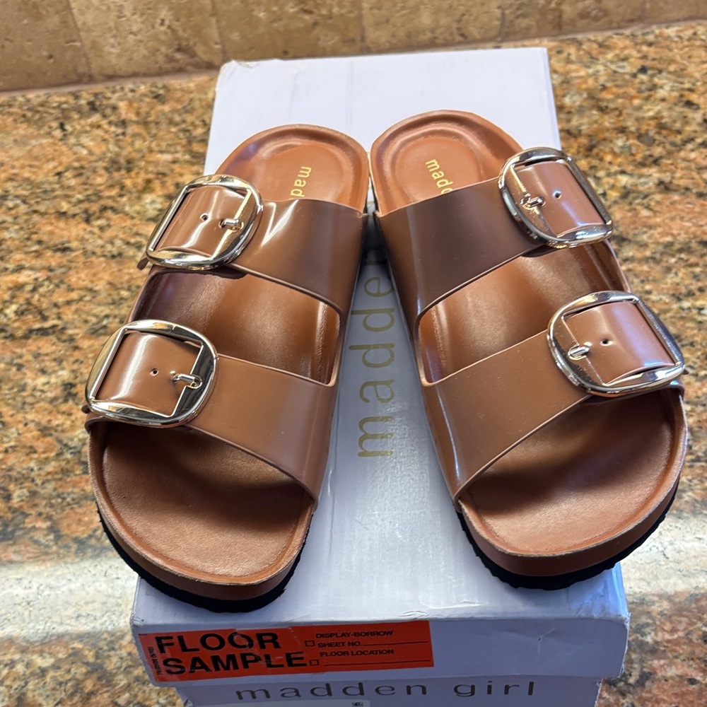 Madden Girl Bodiee Caramel Slide Sandals 5.5